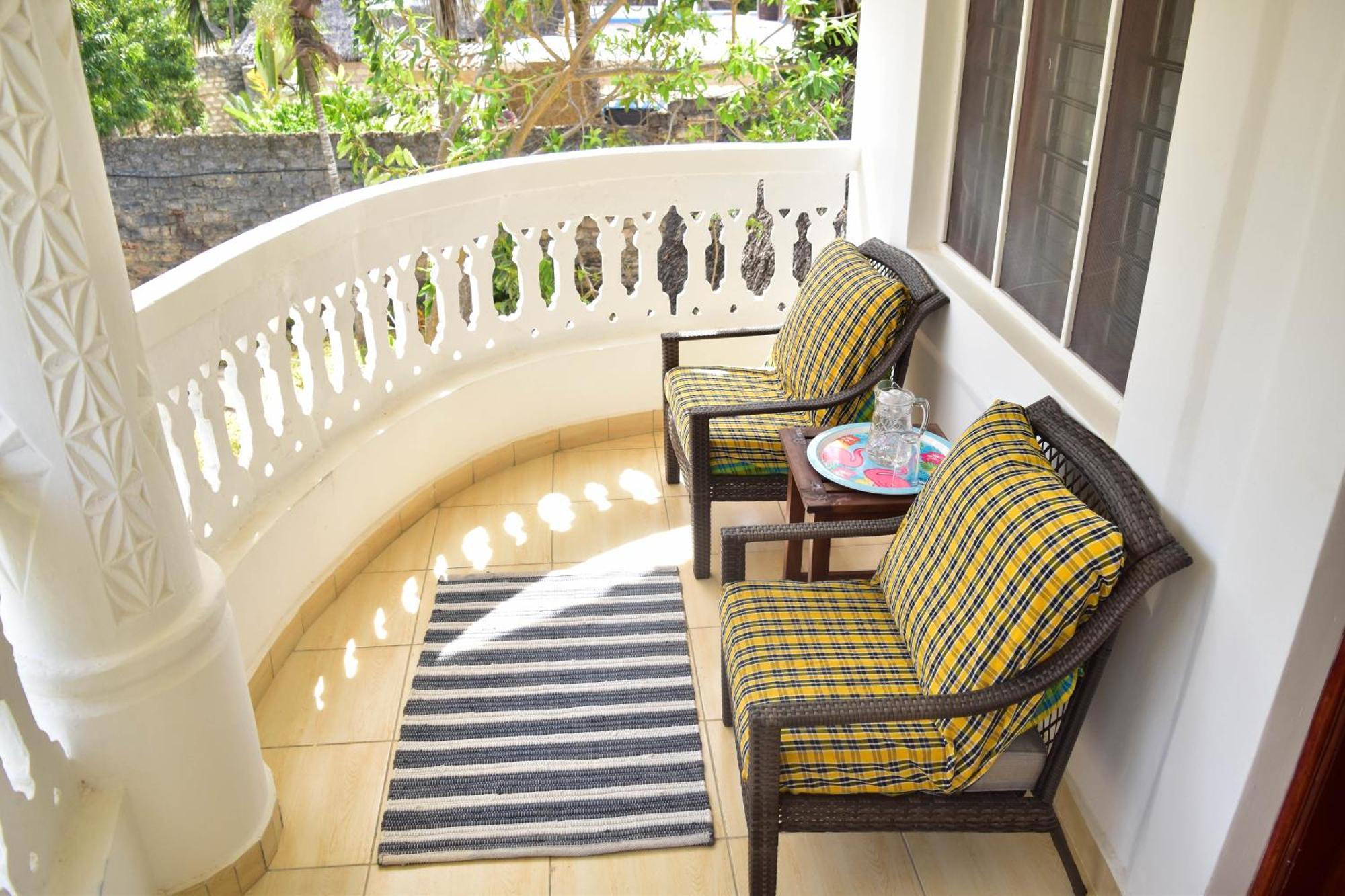 Tahira Villa Diani Beach Room photo